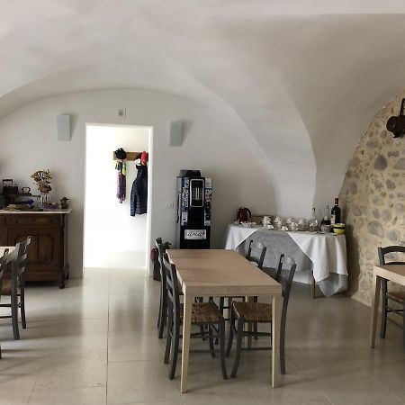 Agriturismo Tre Forti Rivoli Veronese ภายนอก รูปภาพ