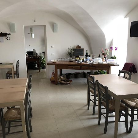 Agriturismo Tre Forti Rivoli Veronese ภายนอก รูปภาพ