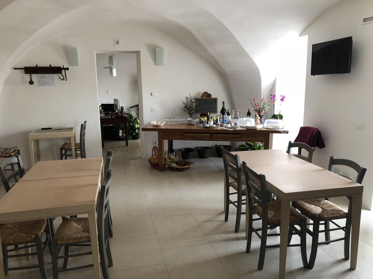 Agriturismo Tre Forti Rivoli Veronese ภายนอก รูปภาพ